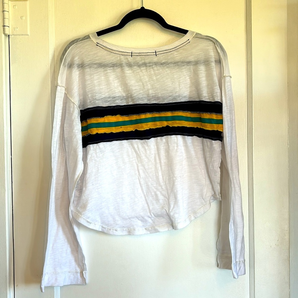 WE THE FREE | top - Picture 4 of 4